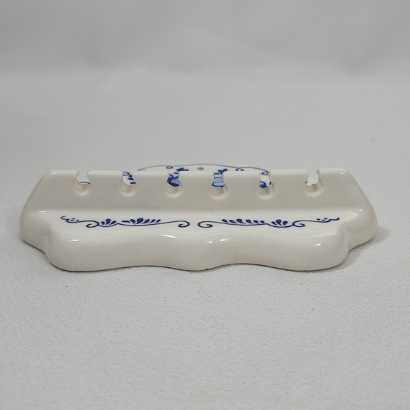 Delfts Blue Hand Painted Ceramic Spoon Holder - Picture 3 of 12